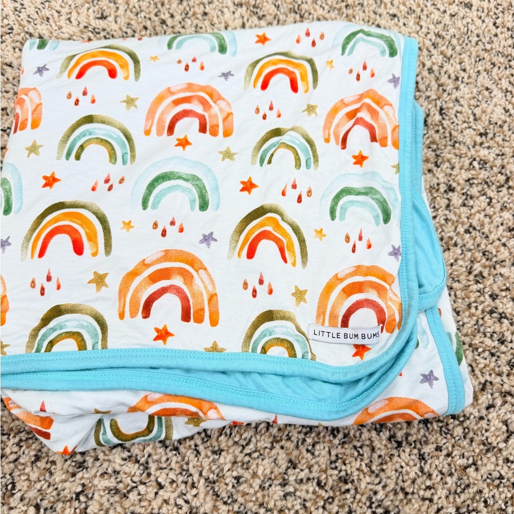 Little Bum Bums Rainbow Blanket